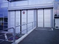 上海久萃智能科技 引領(lǐng)工業(yè)門智能化革新，打造安全高效生產(chǎn)環(huán)境